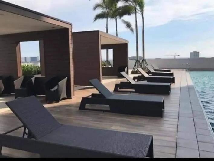 Breeze Residences Walking Only To Star City/World Trade Center/Picc Manila Apartment